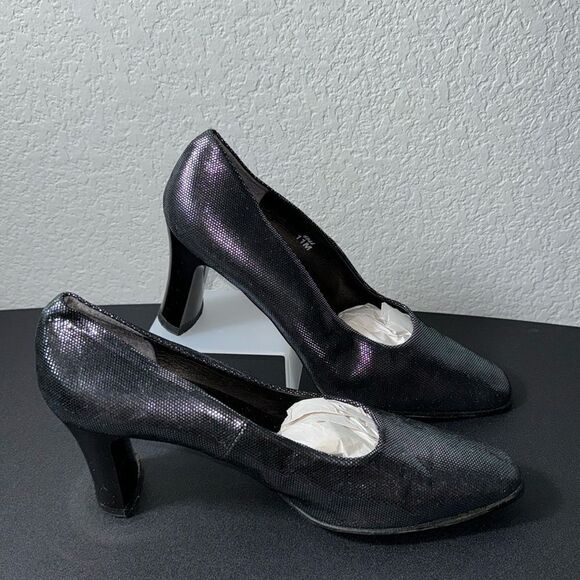 J RENEE PEWTER HEELS SIZE 11 - Picture 1 of 8